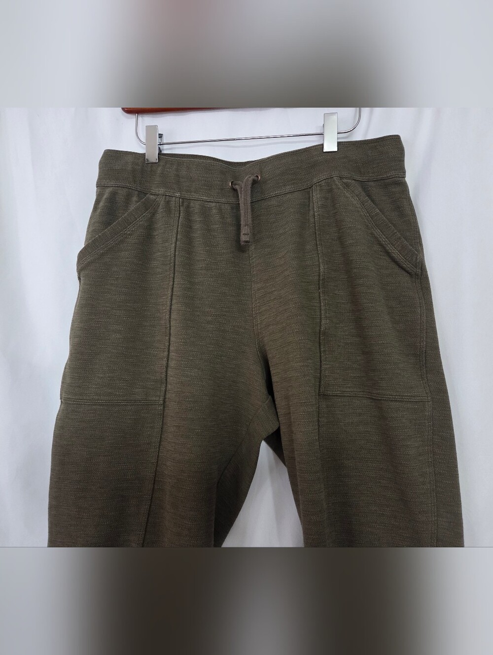 Duluth Trading Co Olive Green Joggers with Drawstring Size M